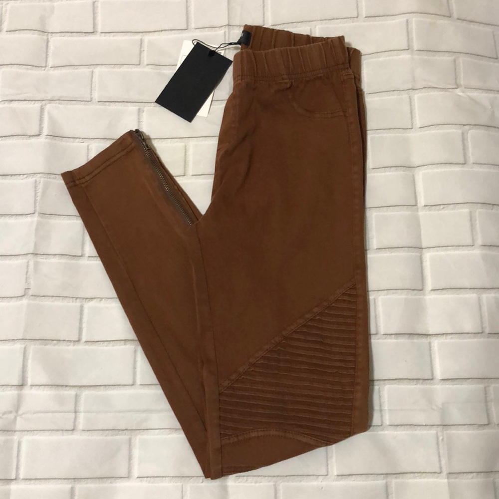 Beulah Moto Leggings